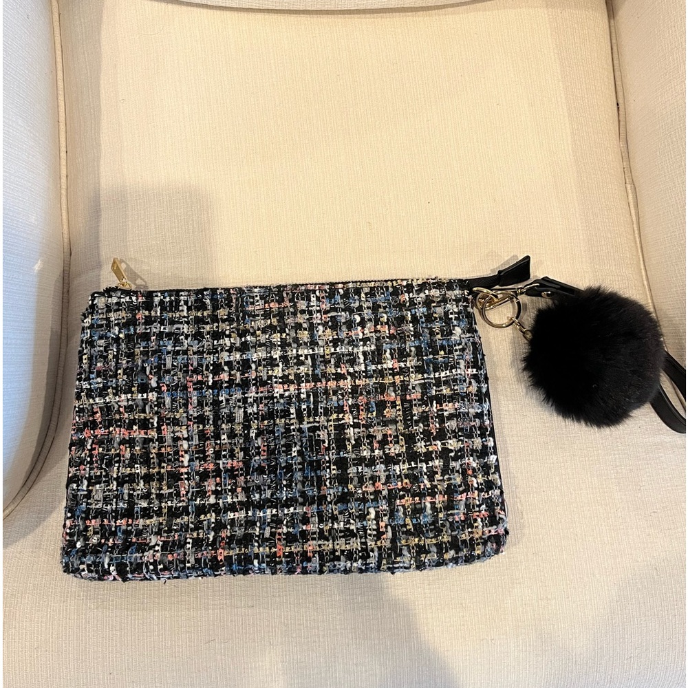 Dream Boutique Clutch